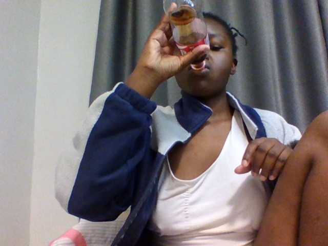 Comfort2a live cam on BongaCams