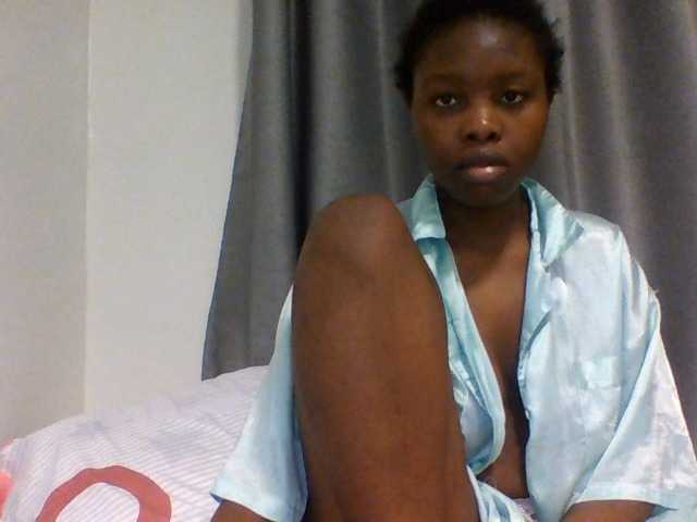 Comfort2a live cam on BongaCams