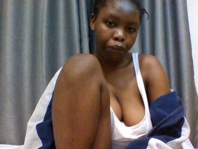 Comfort2a live cam on BongaCams
