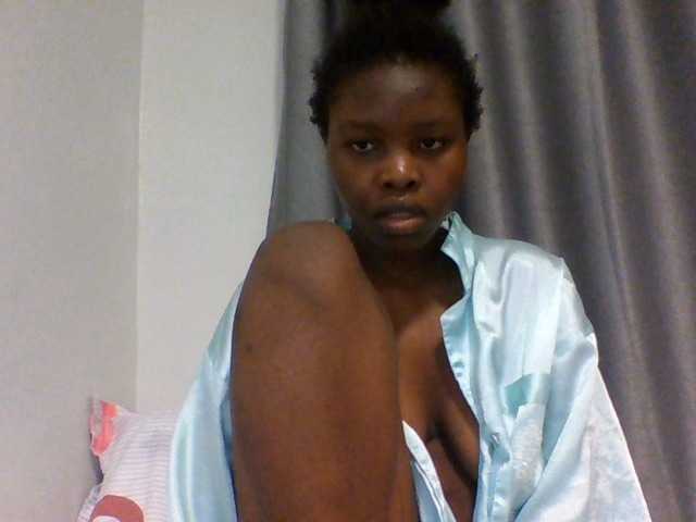 Comfort2a live cam on BongaCams