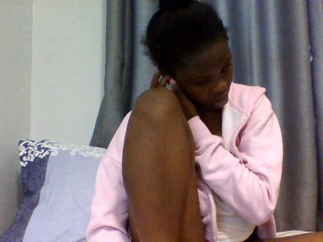 Comfort2a live cam on BongaCams