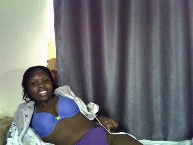 Comfort2a live cam on BongaCams