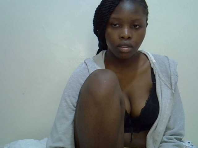 Comfort2a live cam on BongaCams