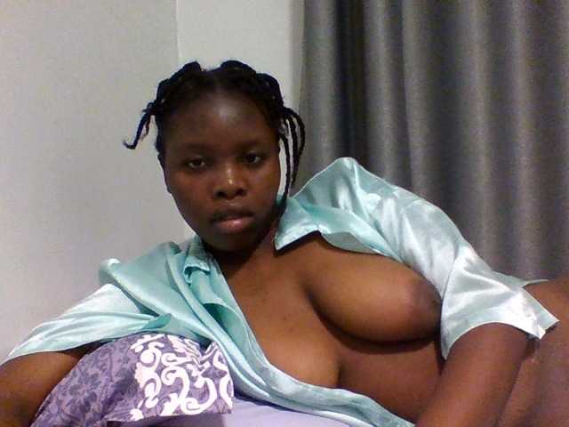 Comfort2a live cam on BongaCams