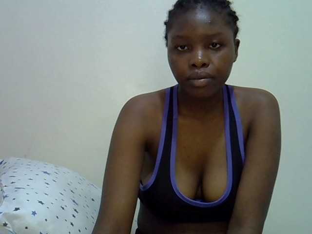 Comfort2a live cam on BongaCams