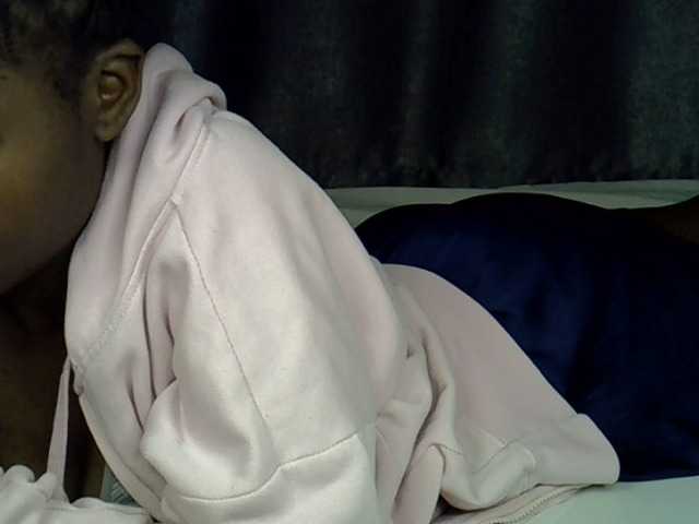 Comfort2a live cam on BongaCams