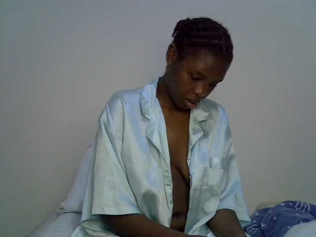 Comfort2a live cam on BongaCams