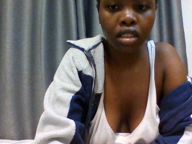 Comfort2a live cam on BongaCams