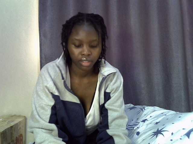 Comfort2a live cam on BongaCams