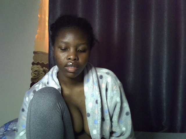 Comfort2a live cam on BongaCams
