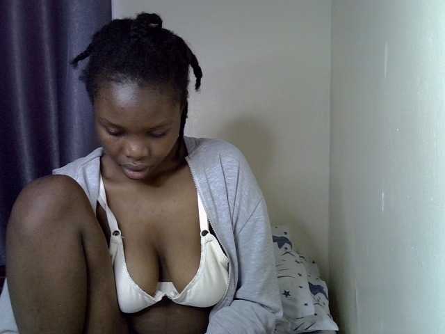 Comfort2a live cam on BongaCams