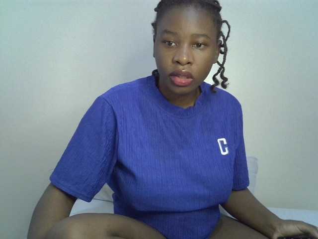 Comfort2a live cam on BongaCams