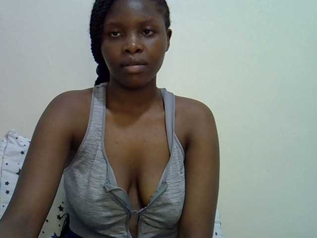 Comfort2a live cam on BongaCams