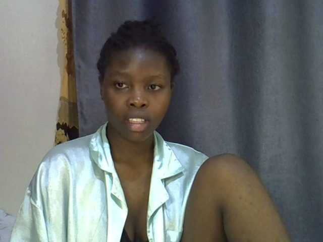 Comfort2a live cam on BongaCams