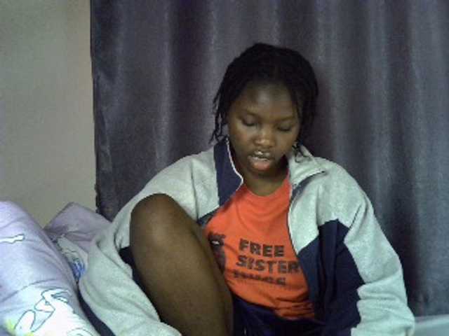 Comfort2a live cam on BongaCams