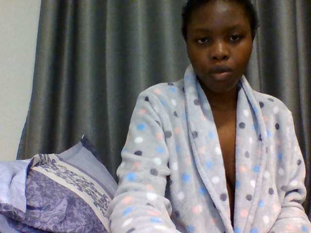 Comfort2a live cam on BongaCams