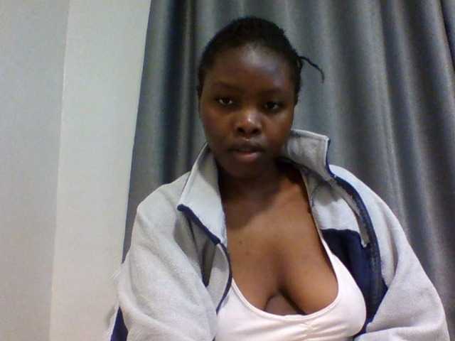 Comfort2a live cam on BongaCams