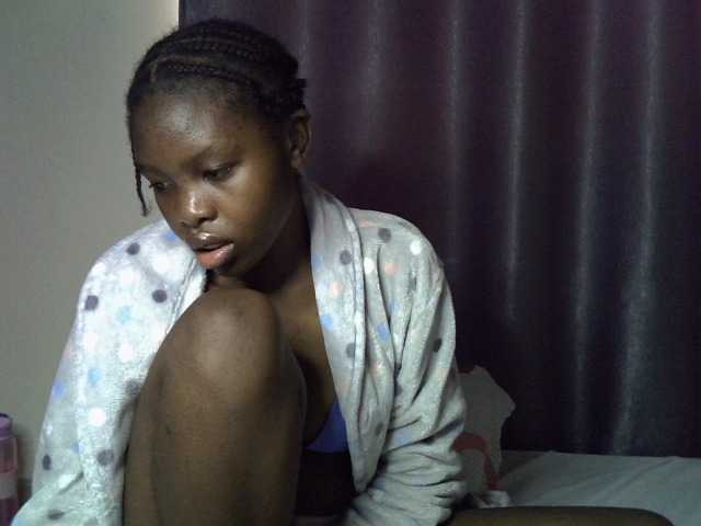 Comfort2a live cam on BongaCams