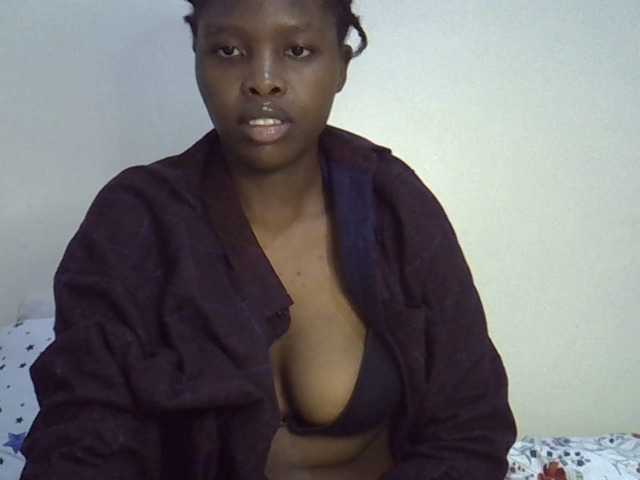 Comfort2a live cam on BongaCams