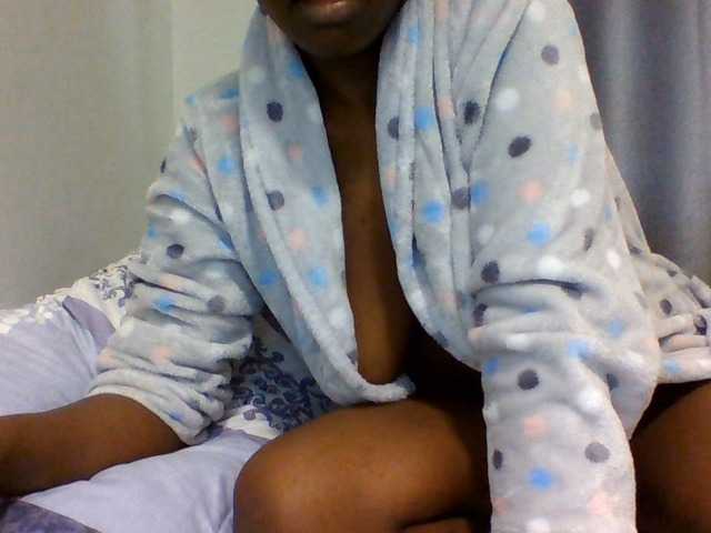 Comfort2a live cam on BongaCams