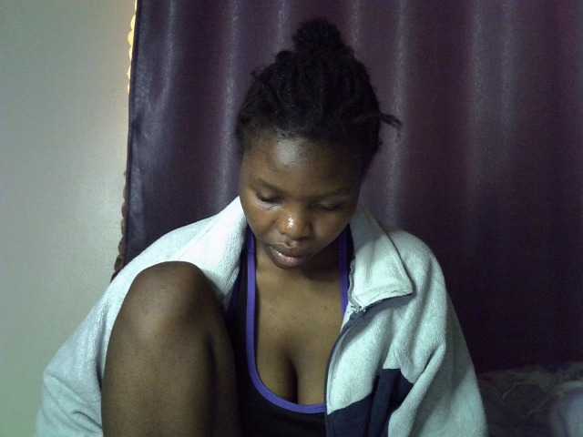 Comfort2a live cam on BongaCams