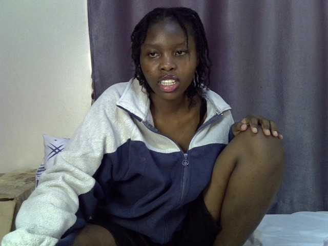 Comfort2a live cam on BongaCams