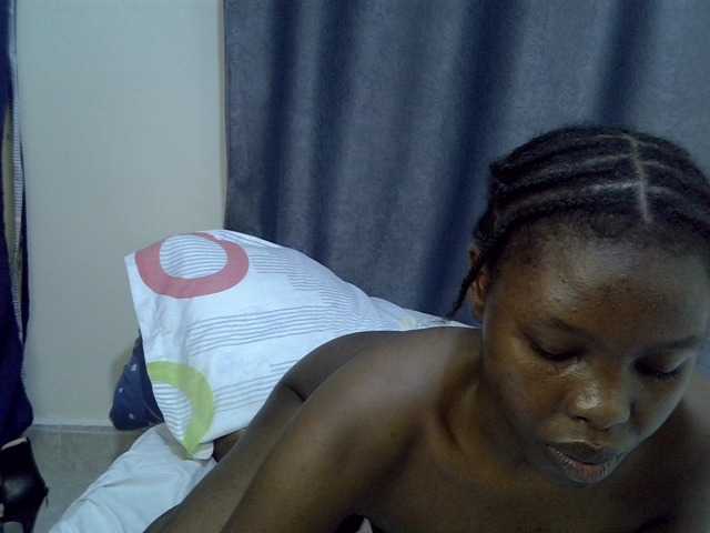 Comfort2a live cam on BongaCams
