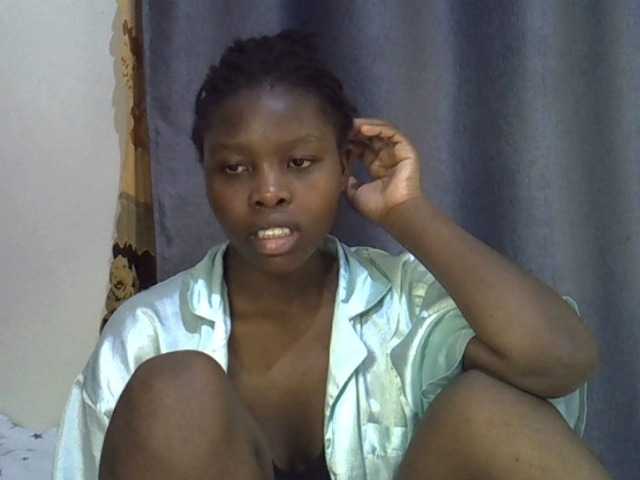 Comfort2a live cam on BongaCams