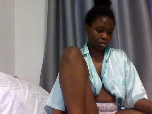 Comfort2a live cam on BongaCams