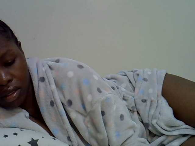 Comfort2a live cam on BongaCams