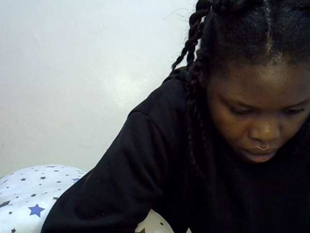 Comfort2a live cam on BongaCams