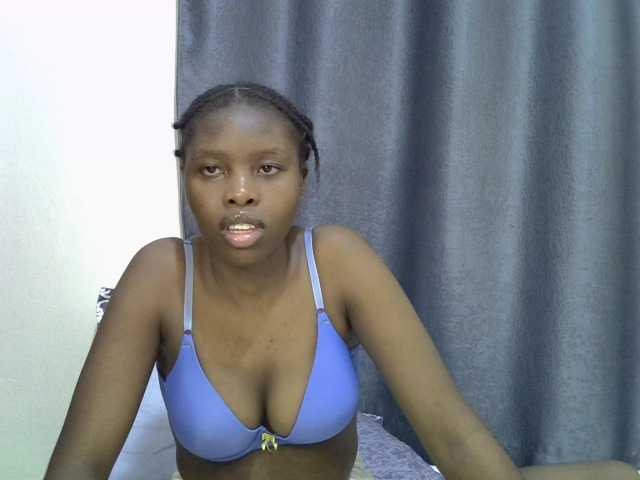 Comfort2a live cam on BongaCams