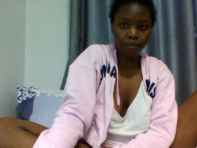 Comfort2a live cam on BongaCams