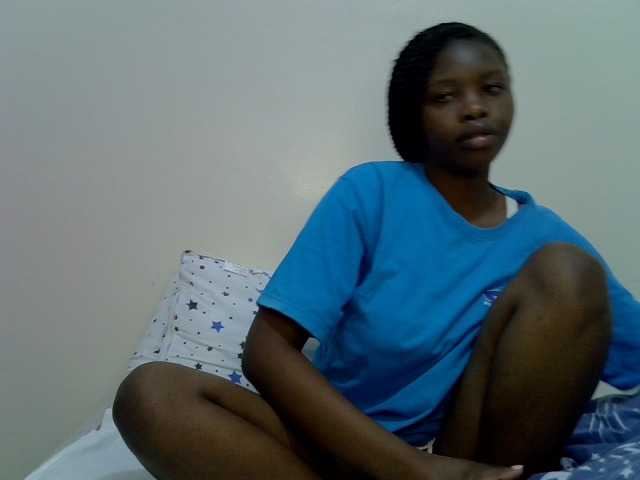 Comfort2a live cam on BongaCams