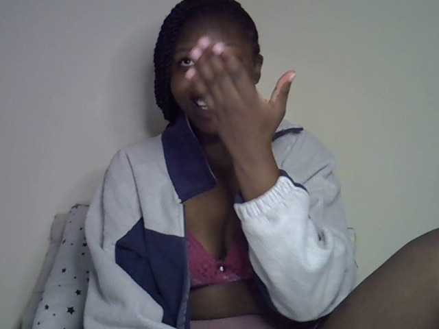 Comfort2a live cam on BongaCams