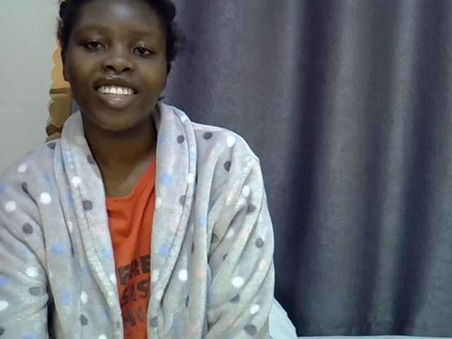 Comfort2a live cam on BongaCams