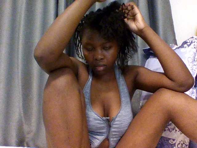 Comfort2a, en vivo ahora en BongaCams