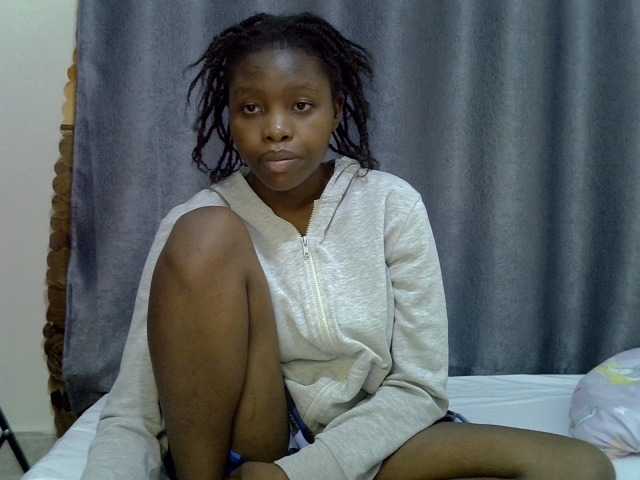 Comfort2a live cam on BongaCams