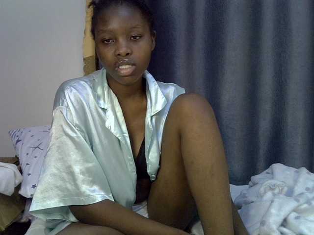 Comfort2a live cam on BongaCams