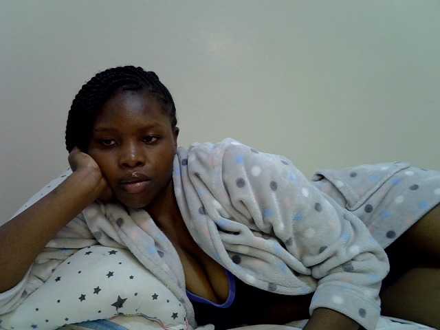 Comfort2a live cam on BongaCams