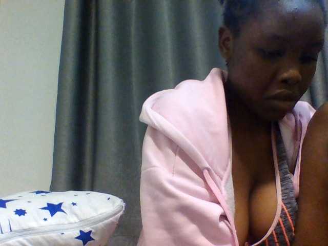 Comfort2a live cam on BongaCams