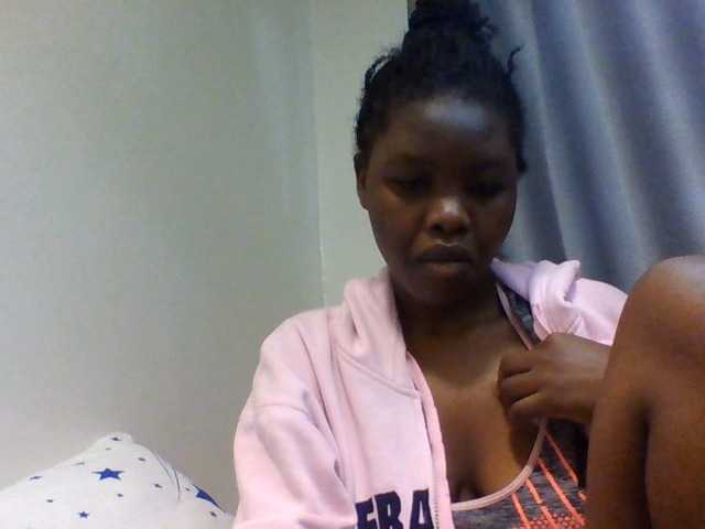 Comfort2a on Bongacams