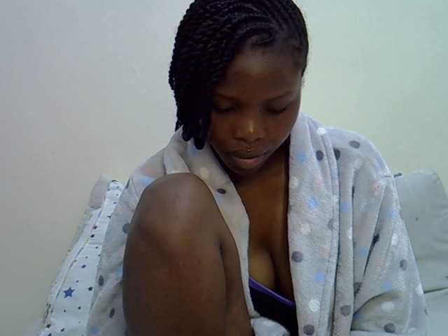 Comfort2a live cam on BongaCams