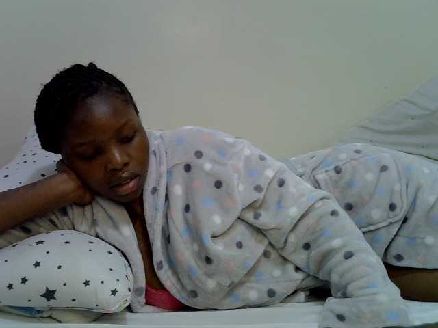 Comfort2a live cam on BongaCams