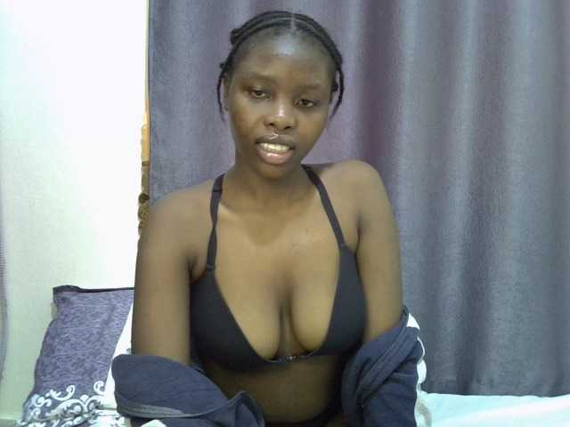 Comfort2a live cam on BongaCams