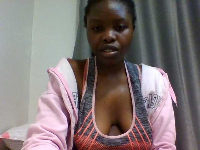 Comfort2a live cam on BongaCams