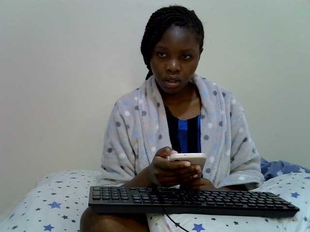 Comfort2a live cam on BongaCams