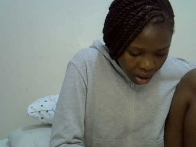Comfort2a live cam on BongaCams