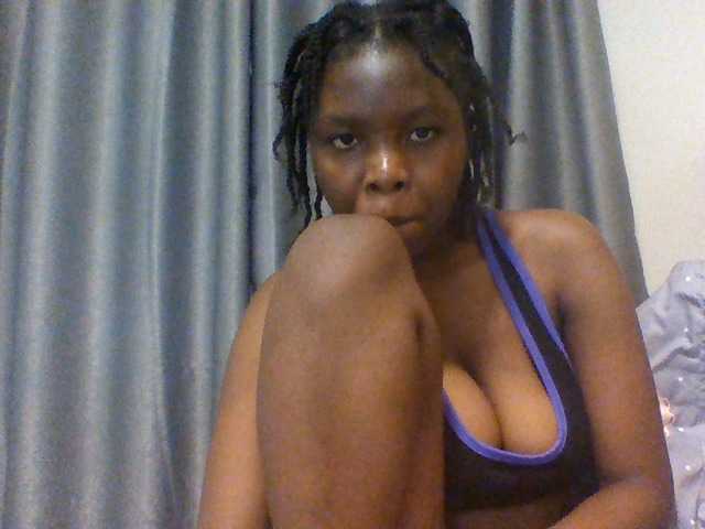 Comfort2a live cam on BongaCams