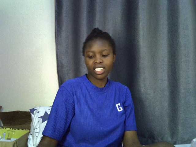 Comfort2a live cam on BongaCams
